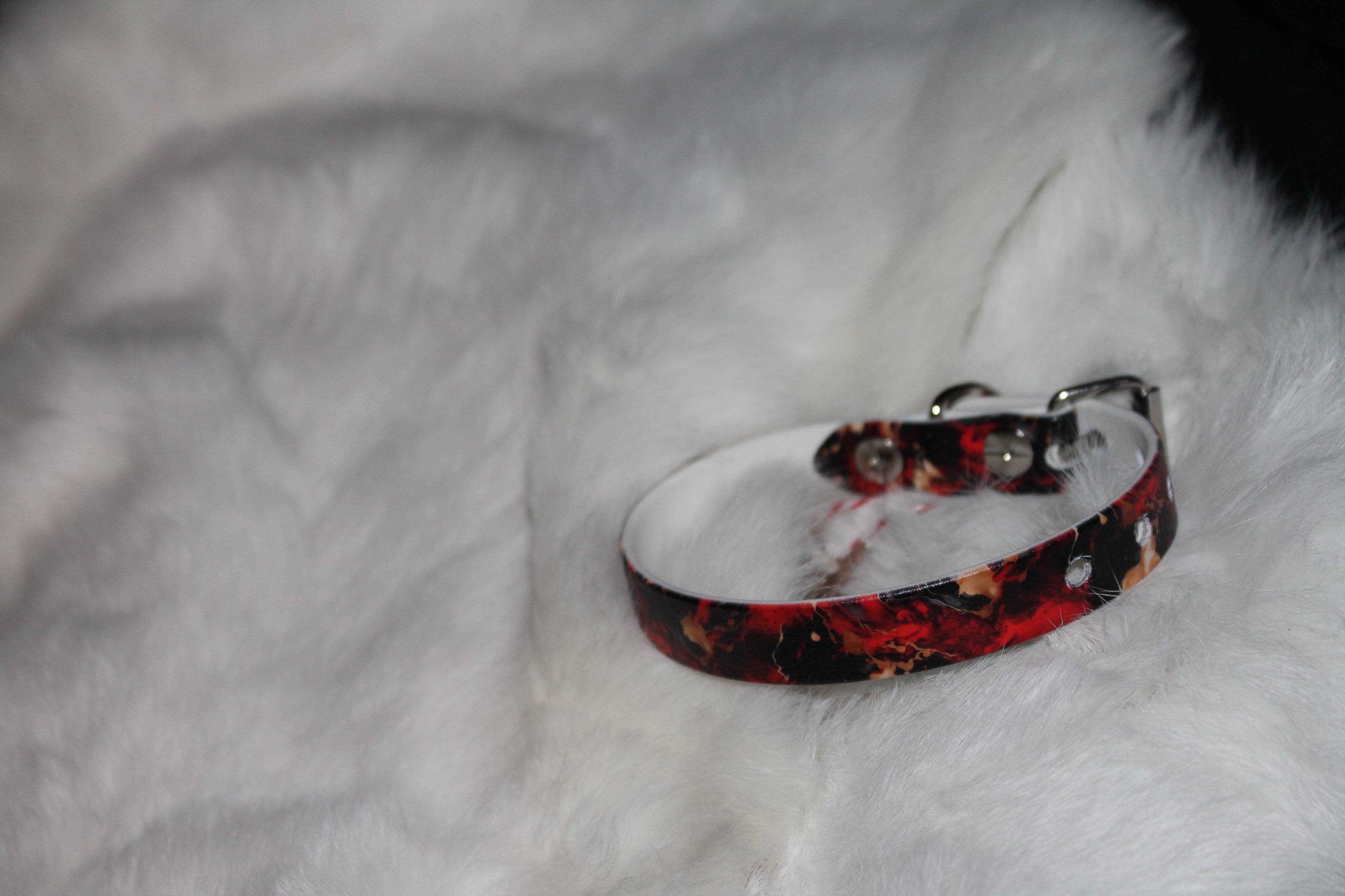 DIY biothanes Halsband Rot-Schwarz-Gold meliert, Gr. 19 -24 cm 1,5 cm breit