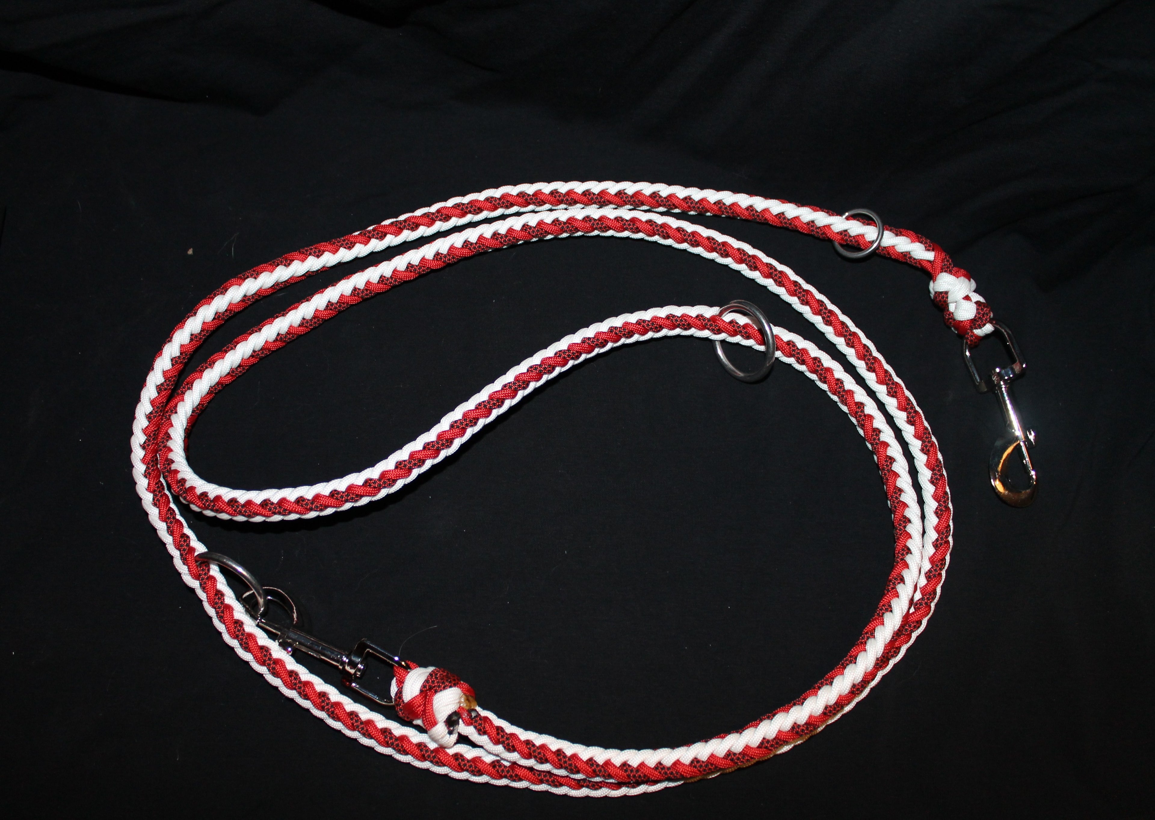 DIY Paracord 3-fach verstellbare Umhängeleine, in Rot und fluoreszierendes Weiß, 235 inkl. Karabiner